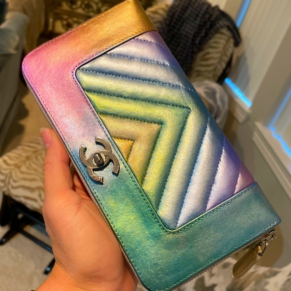 Custom metallic rainbow before and after iridescent Ombre chanel - Picture 10 of 16